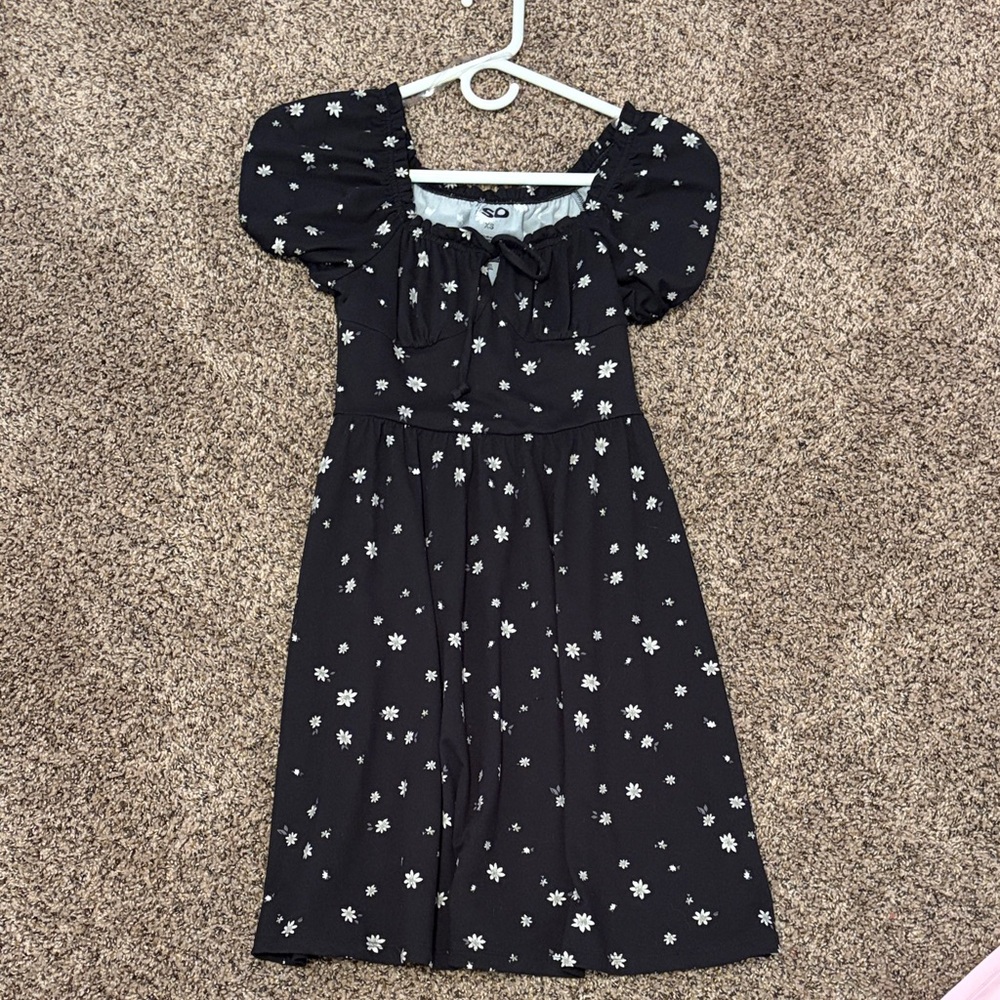 SO Black and White Floral Kids Dress